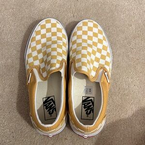 NWOT Van’s Classic Slip-On Checkboard Shoe